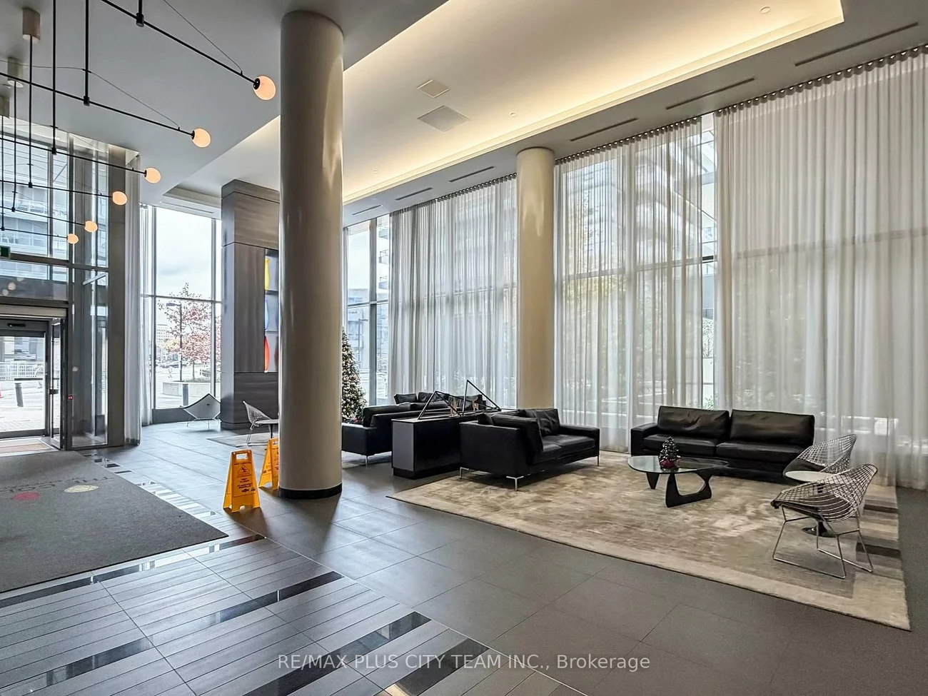 52, Forest Manor, Henry Farm, Toronto