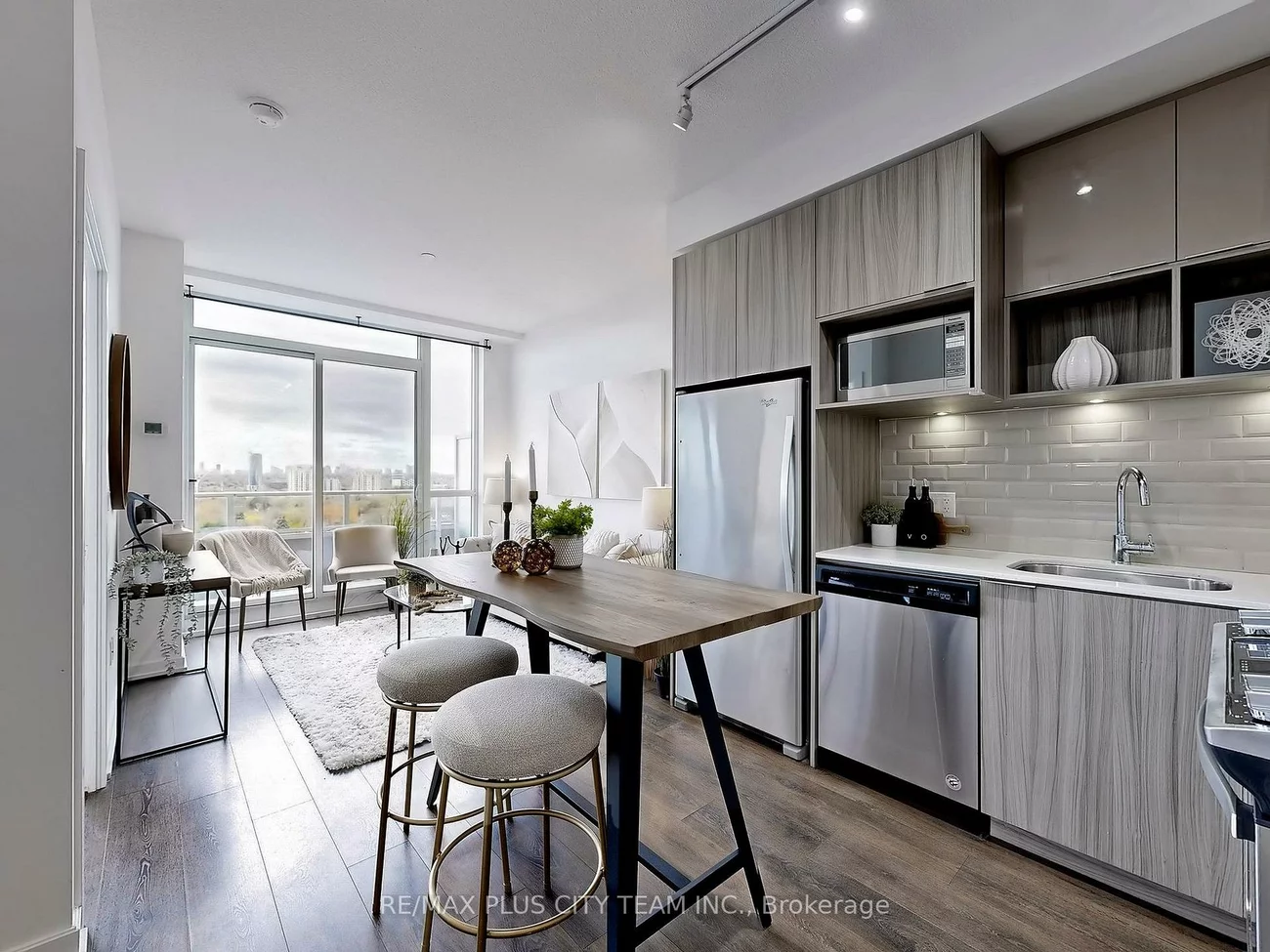 52, Forest Manor, Henry Farm, Toronto