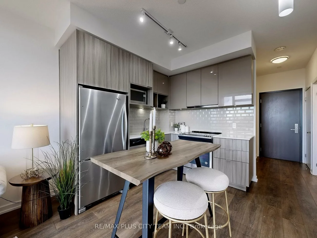 52, Forest Manor, Henry Farm, Toronto