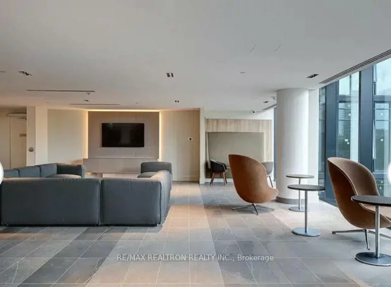 50, Power, Moss Park, Toronto