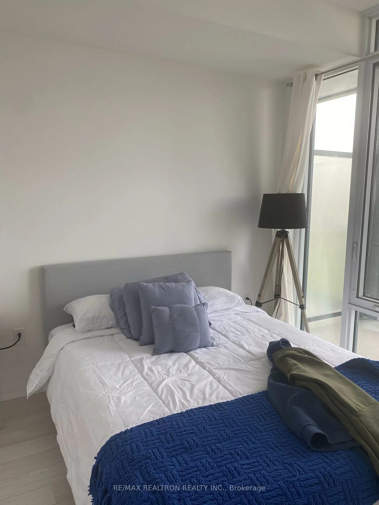 50, Power, Moss Park, Toronto