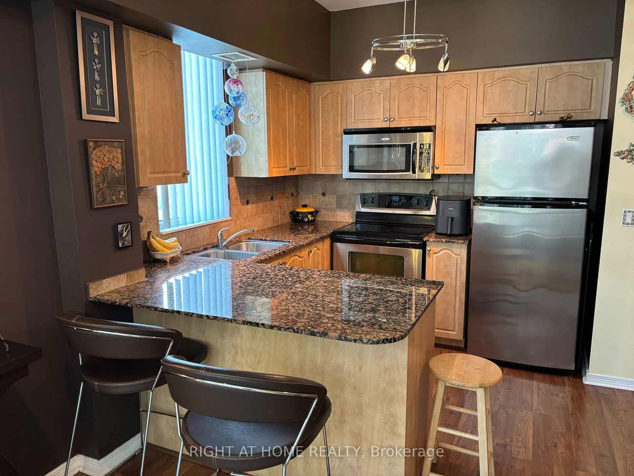 509, Beecroft, Willowdale West, Toronto