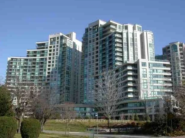 509, Beecroft, Willowdale West, Toronto