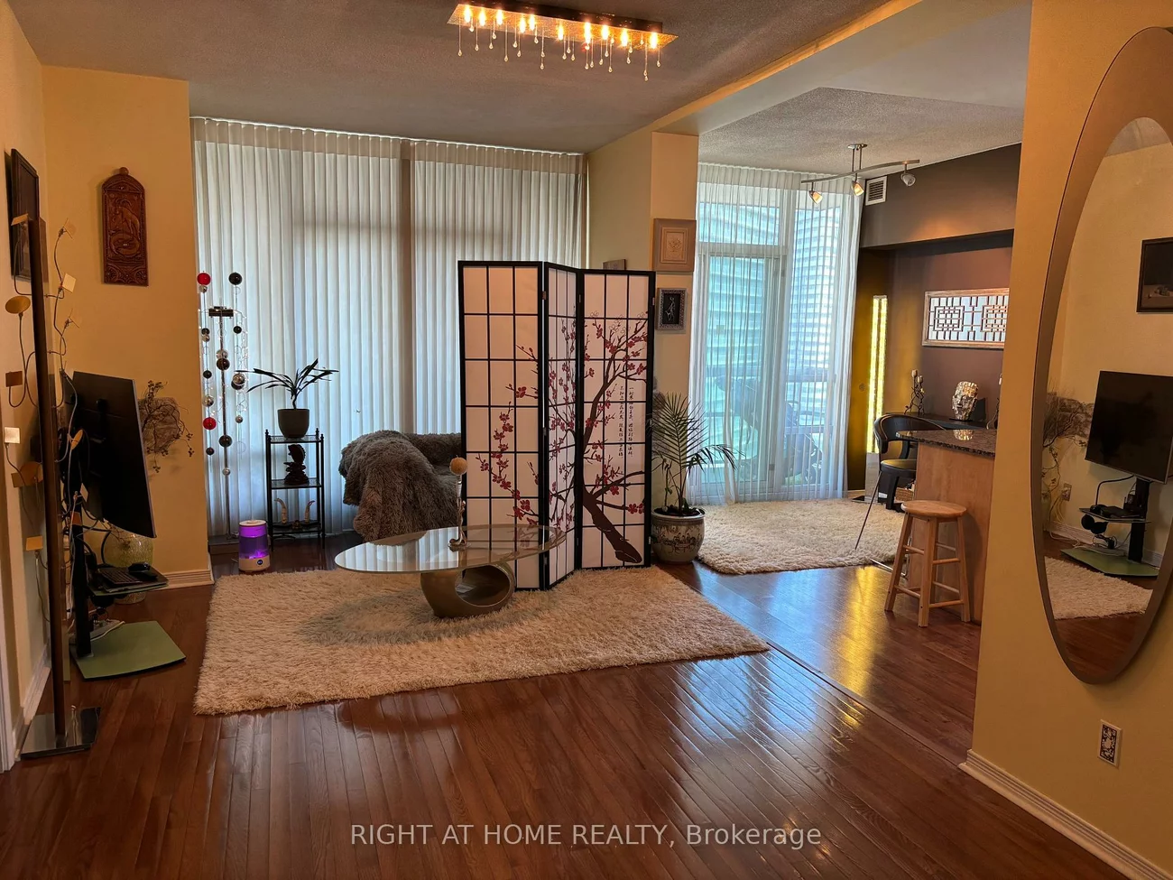 509, Beecroft, Willowdale West, Toronto