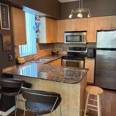 509, Beecroft, Willowdale West, Toronto