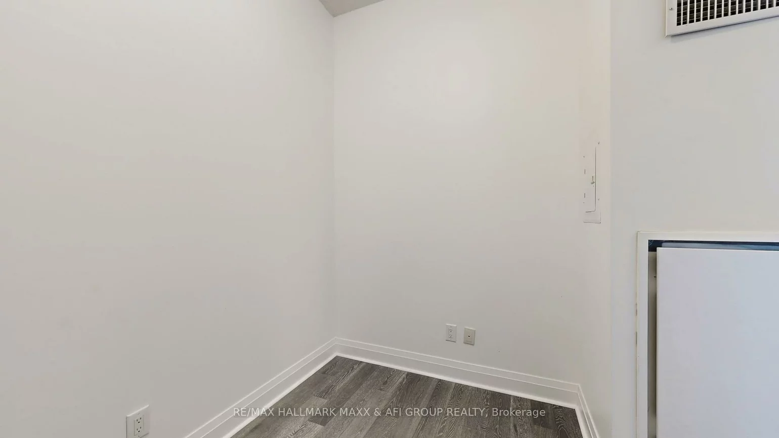 399, Spring Garden, Willowdale East, Toronto