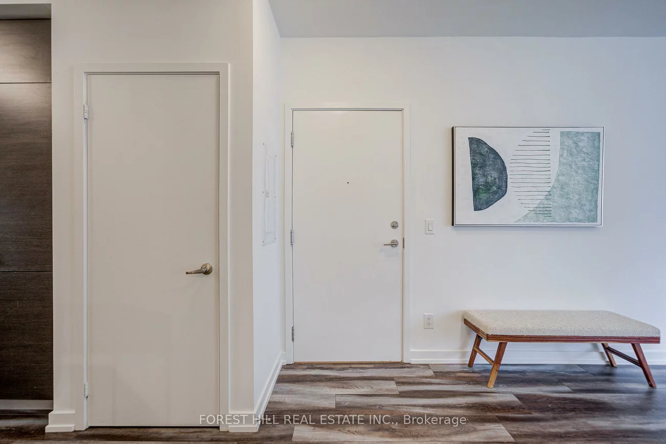 210, Simcoe, Kensington-Chinatown, Toronto