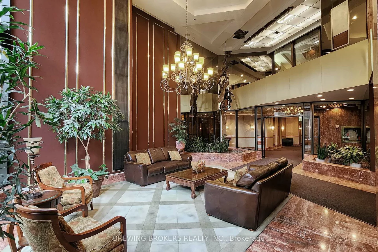 85, Skymark, Hillcrest Village, Toronto