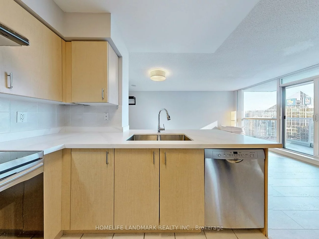 4968, Yonge, Lansing-Westgate, Toronto