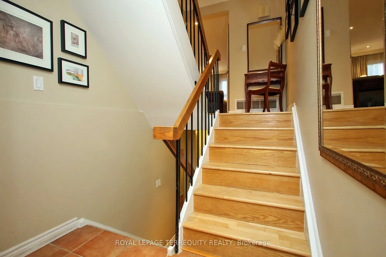20, Cotton Downway, Pleasant View, Toronto
