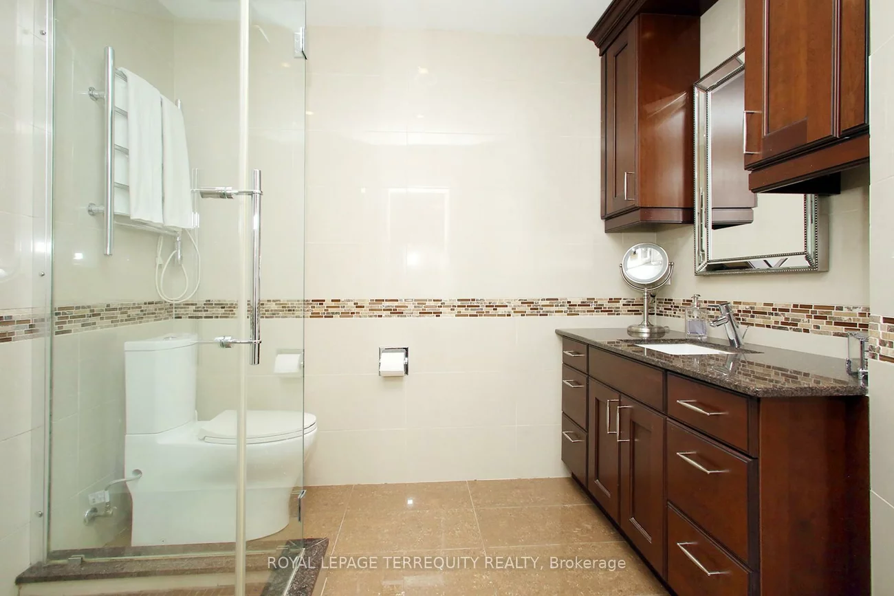 20, Cotton Downway, Pleasant View, Toronto