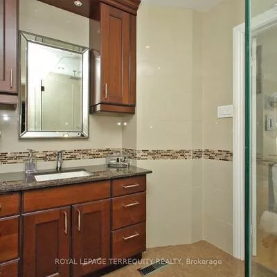 20, Cotton Downway, Pleasant View, Toronto