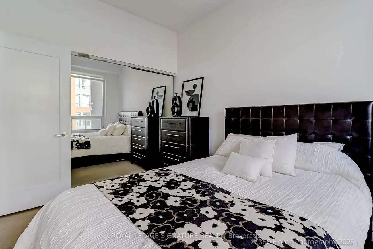 88, Scott, Church-Yonge Corridor, Toronto