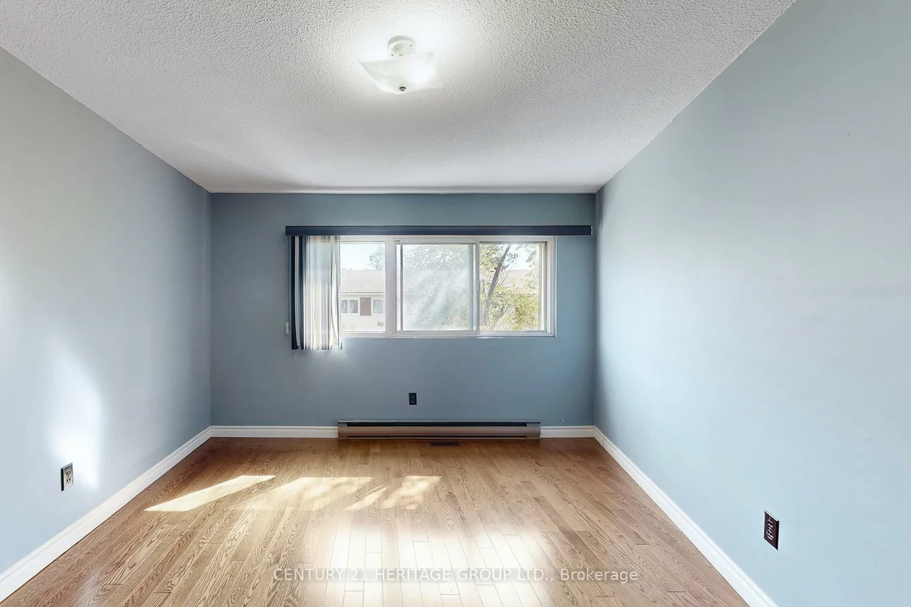 32, Jenny Wrenway, Hillcrest Village, Toronto