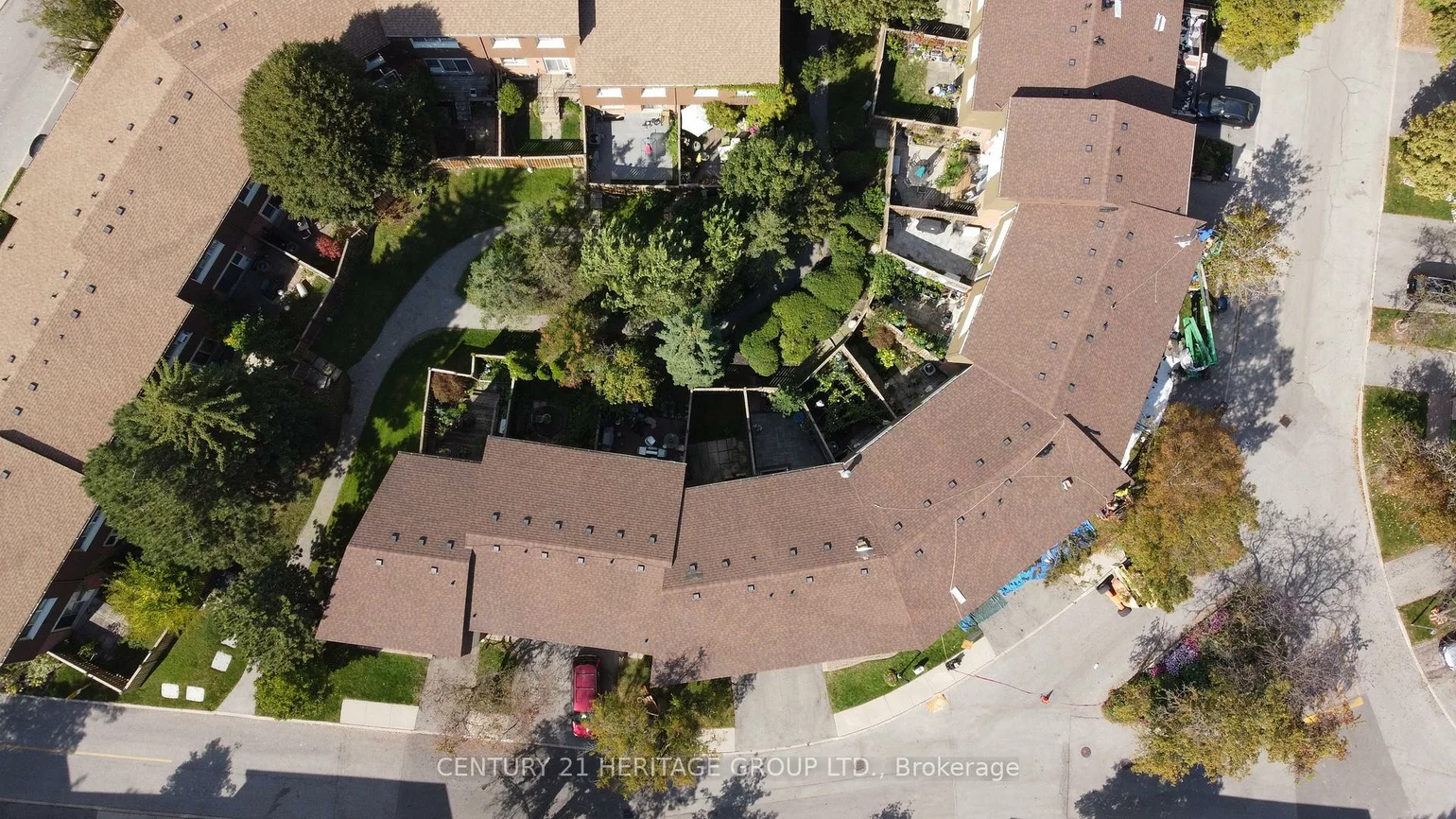 32, Jenny Wrenway, Hillcrest Village, Toronto