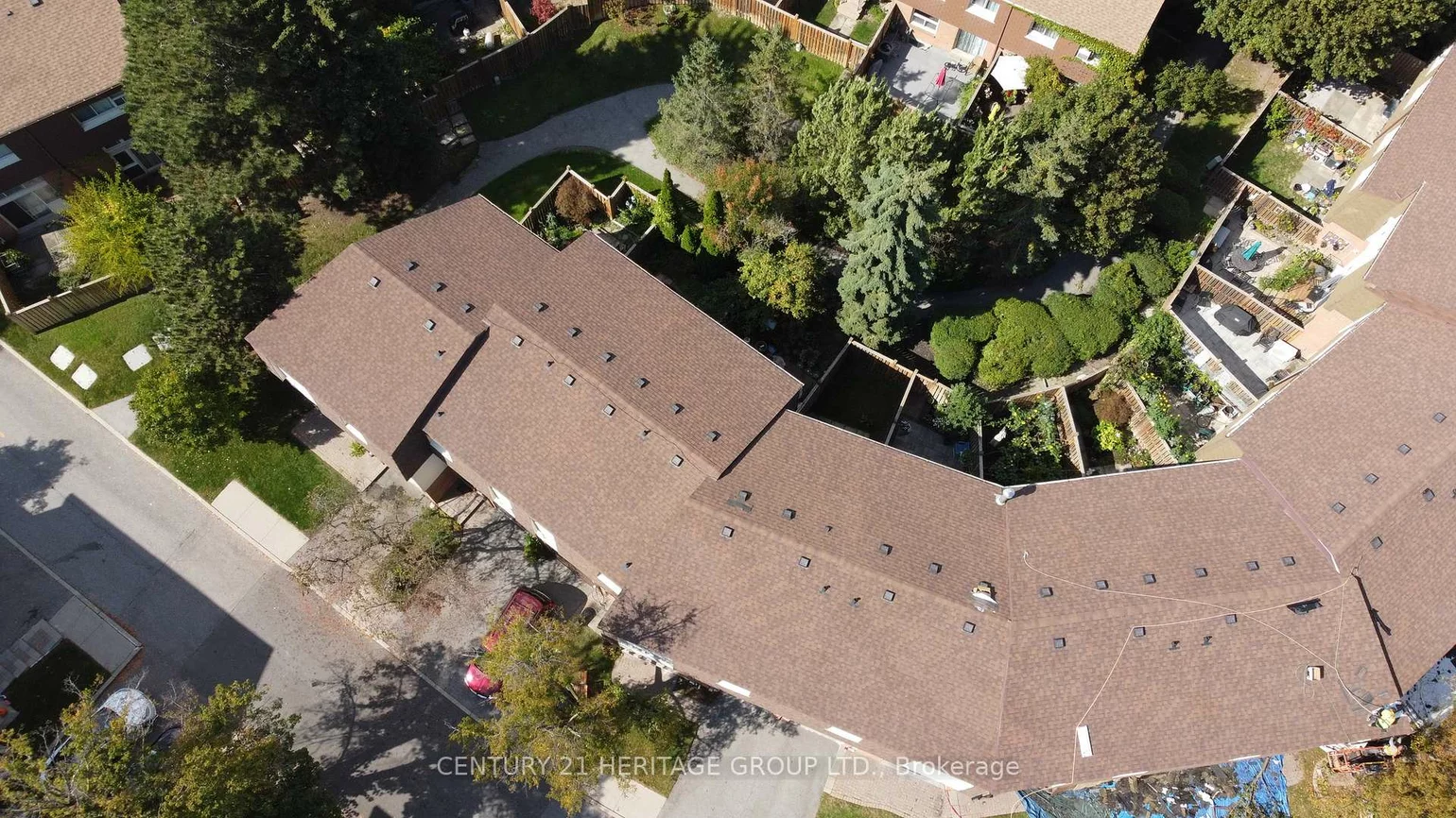 32, Jenny Wrenway, Hillcrest Village, Toronto