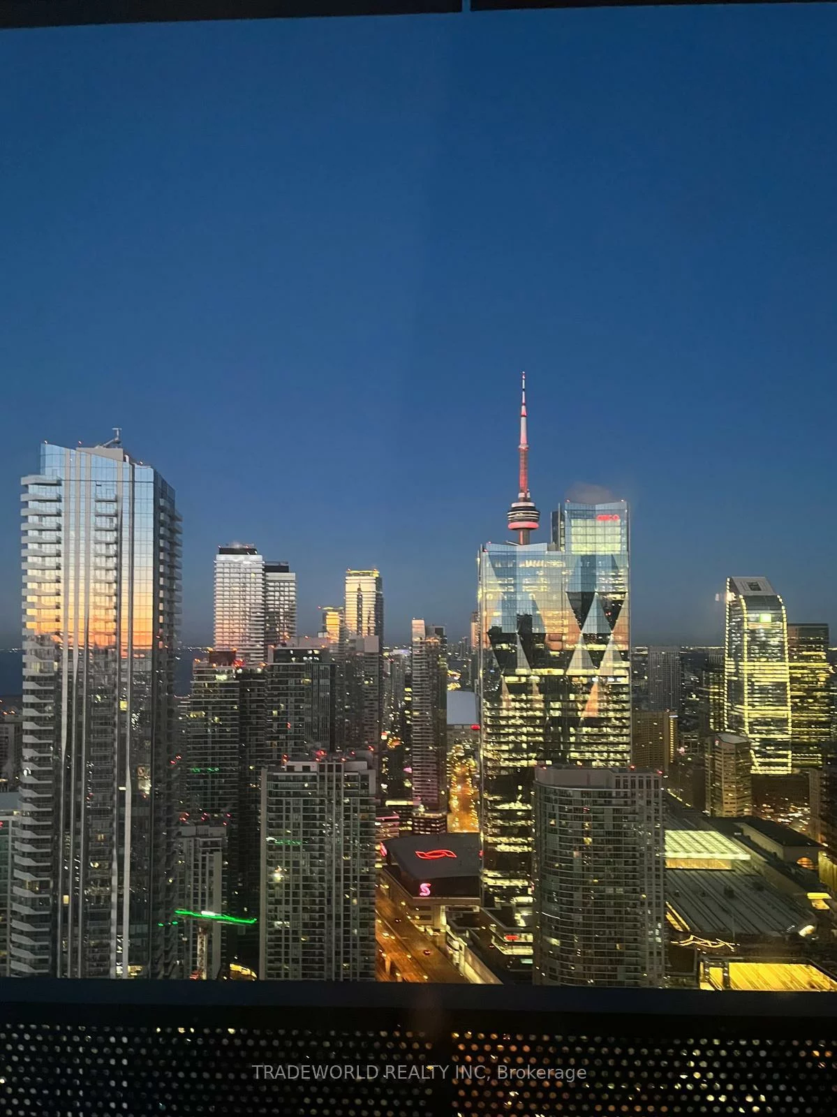 55, Cooper, Waterfront Communities C8, Toronto