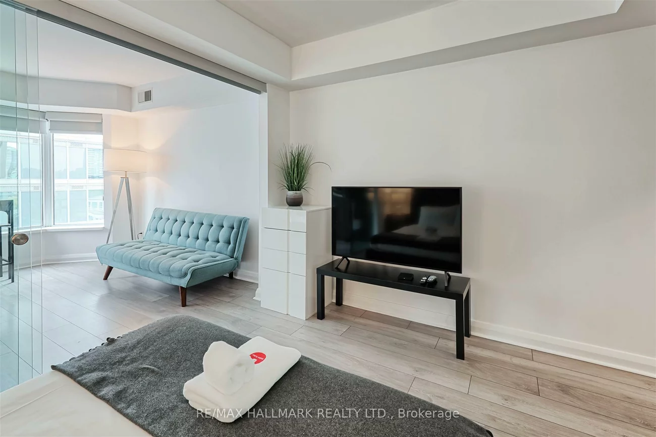 155, Yorkville, Annex, Toronto