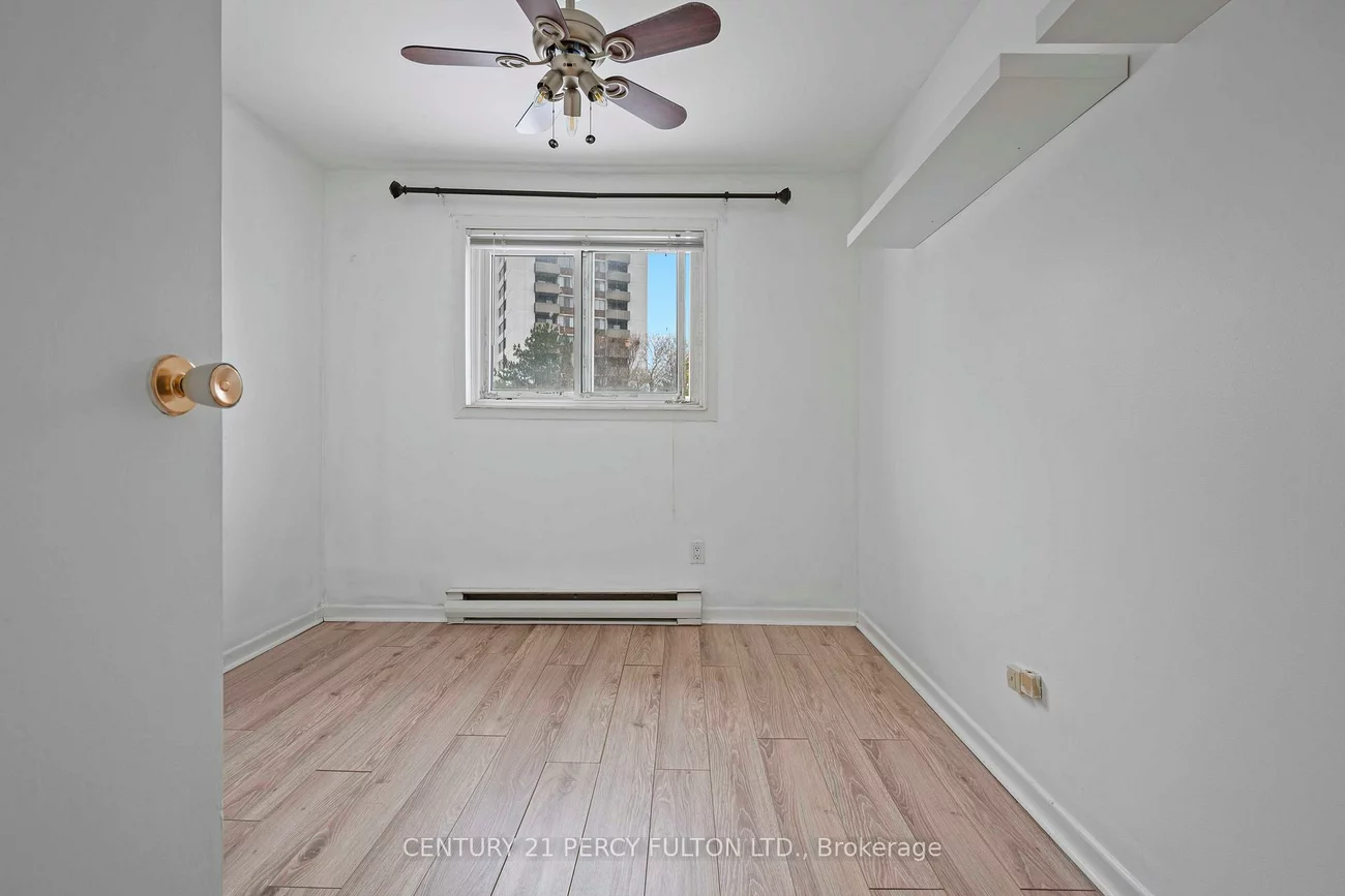 94, Plum Tree, Westminster-Branson, Toronto