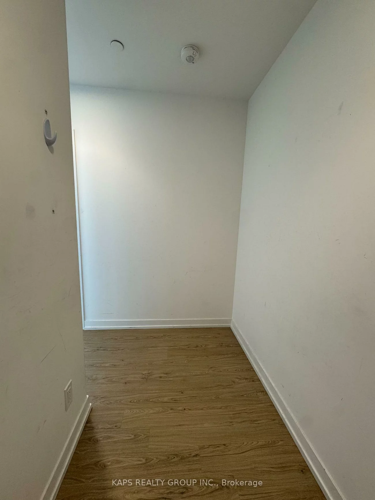 85, Wood, Church-Yonge Corridor, Toronto