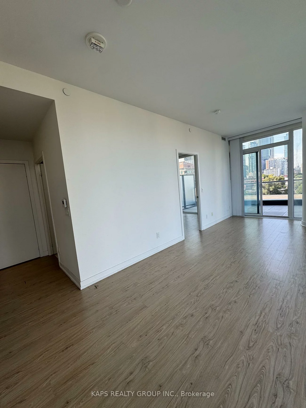 85, Wood, Church-Yonge Corridor, Toronto