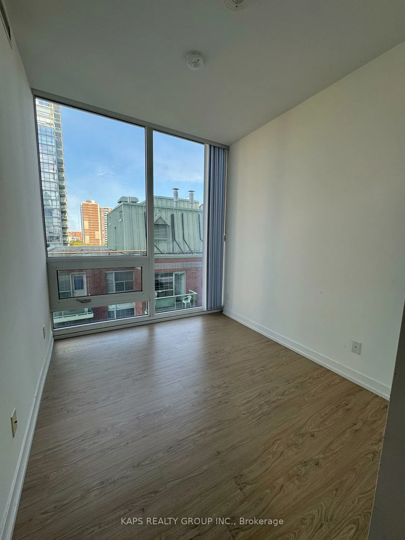 85, Wood, Church-Yonge Corridor, Toronto