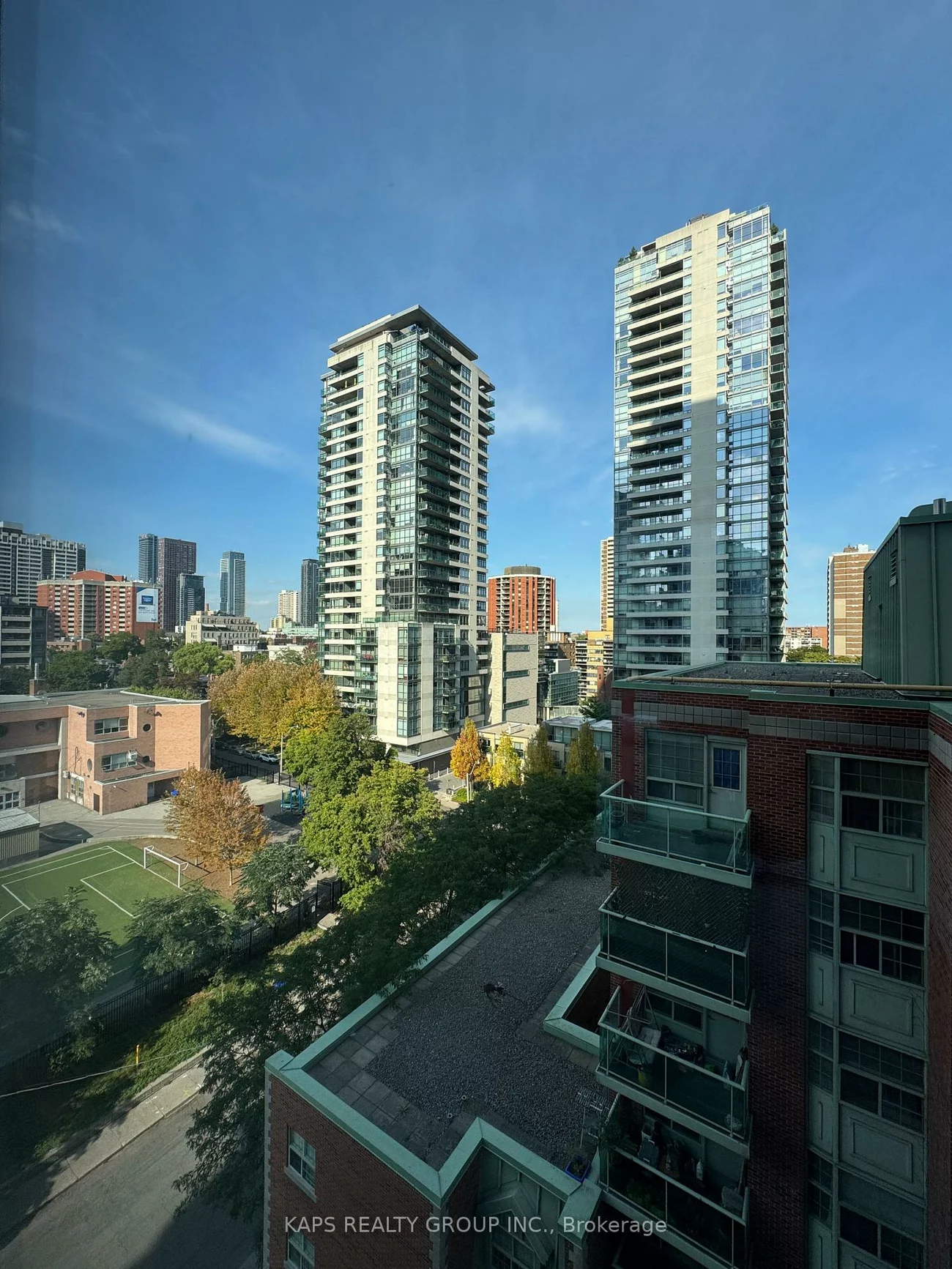 85, Wood, Church-Yonge Corridor, Toronto