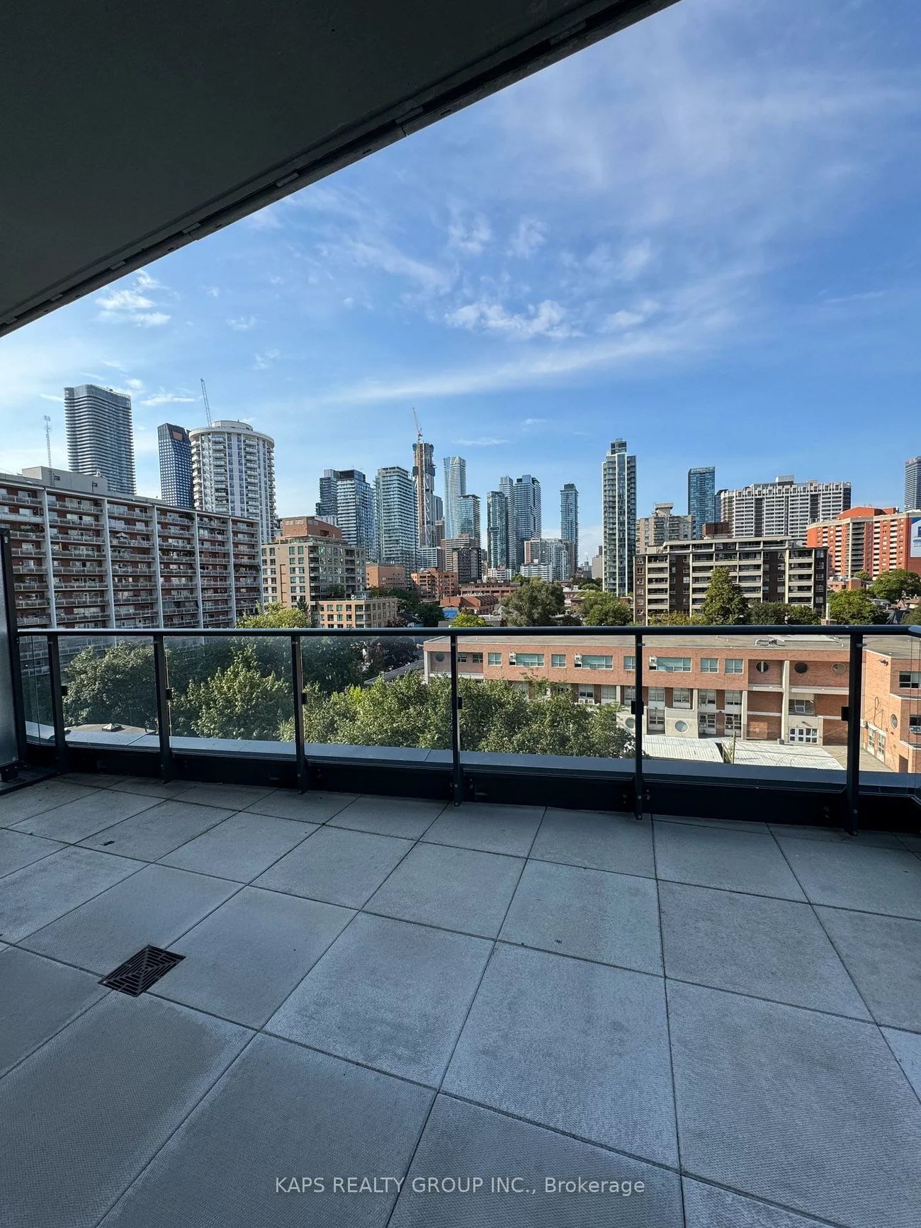 85, Wood, Church-Yonge Corridor, Toronto