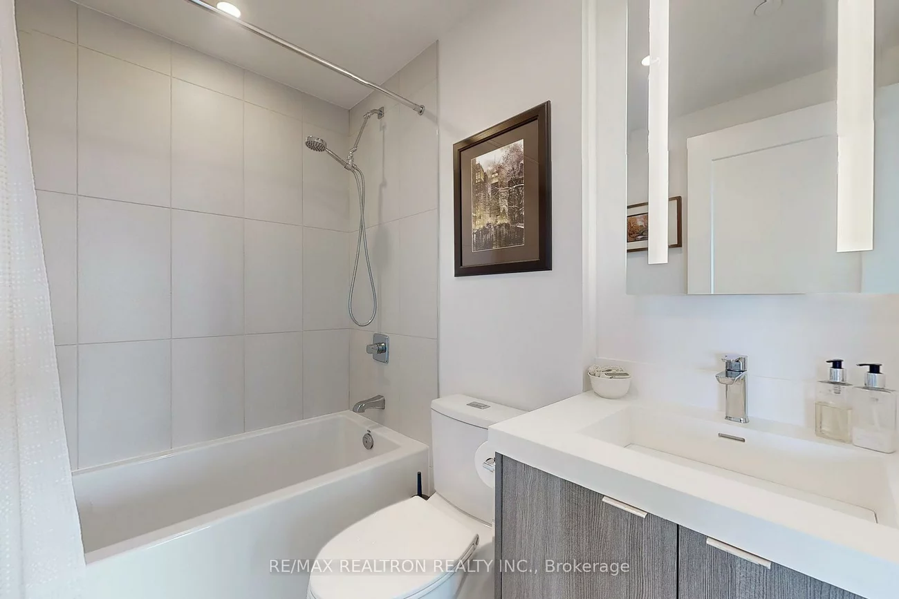 20, Inn On The Park, Banbury-Don Mills, Toronto