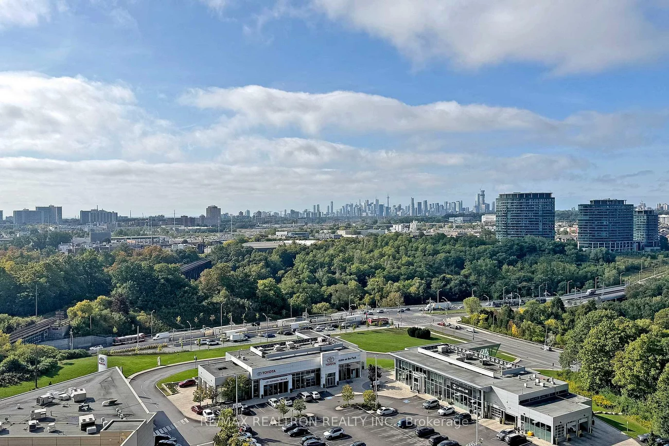 20, Inn On The Park, Banbury-Don Mills, Toronto