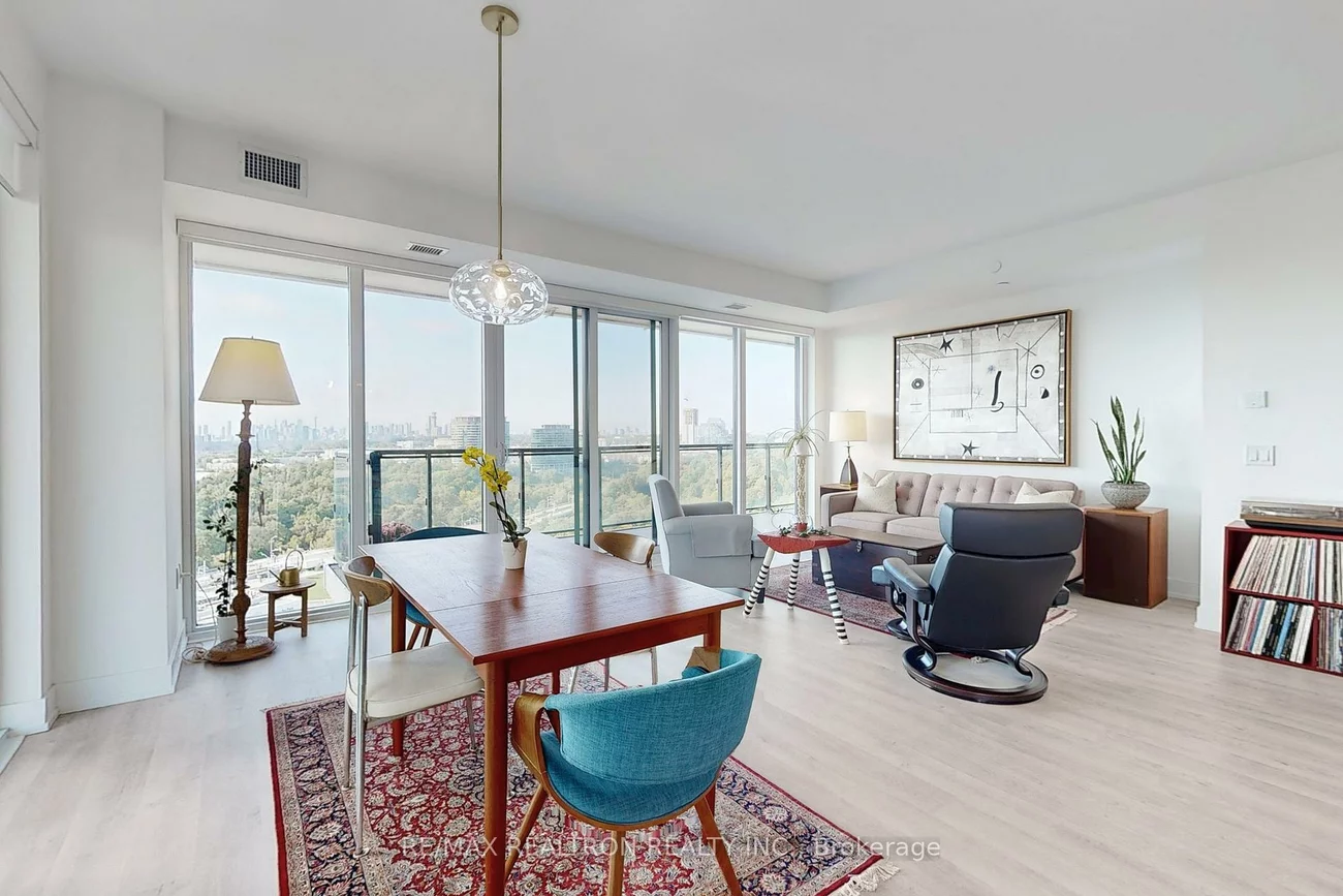 20, Inn On The Park, Banbury-Don Mills, Toronto