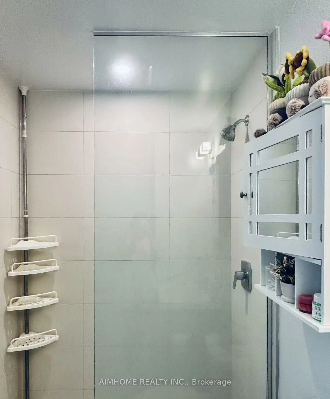 25, Holly, Mount Pleasant West, Toronto