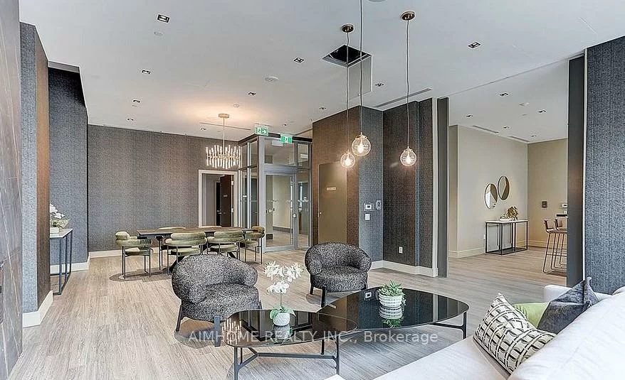 25, Holly, Mount Pleasant West, Toronto