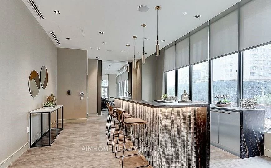 25, Holly, Mount Pleasant West, Toronto