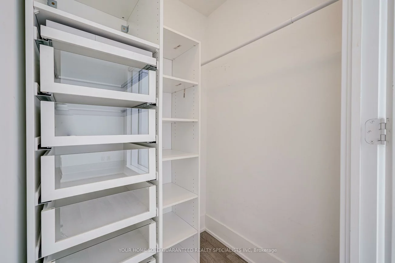 10, York, Waterfront Communities C1, Toronto