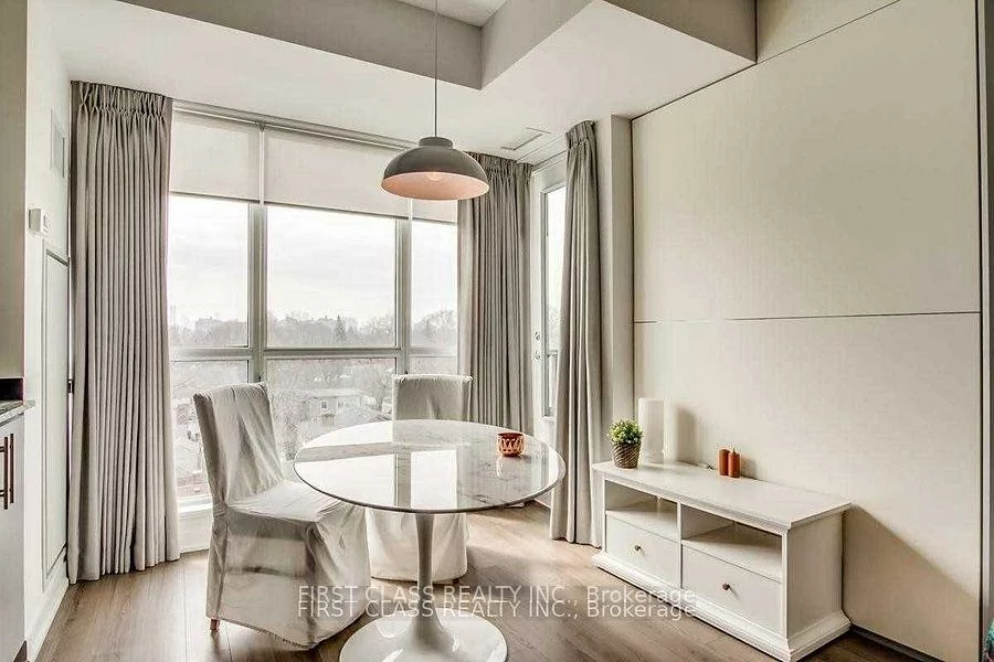 60, Berwick, Yonge-Eglinton, Toronto