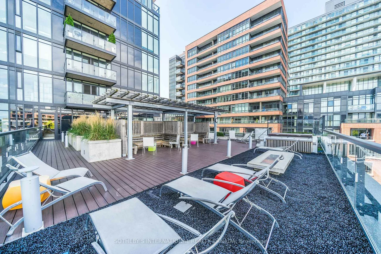 8, Dovercourt, Little Portugal, Toronto