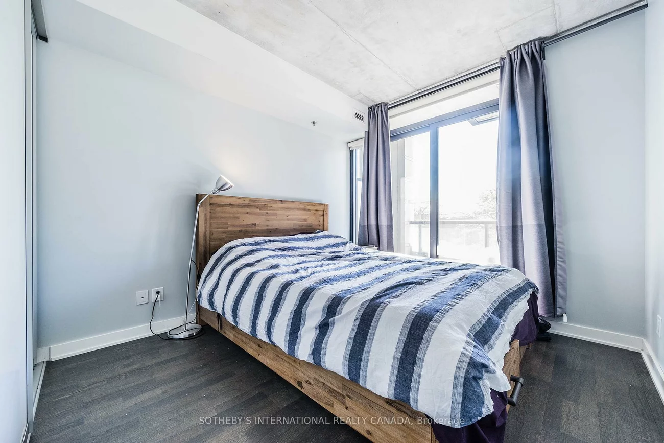 8, Dovercourt, Little Portugal, Toronto