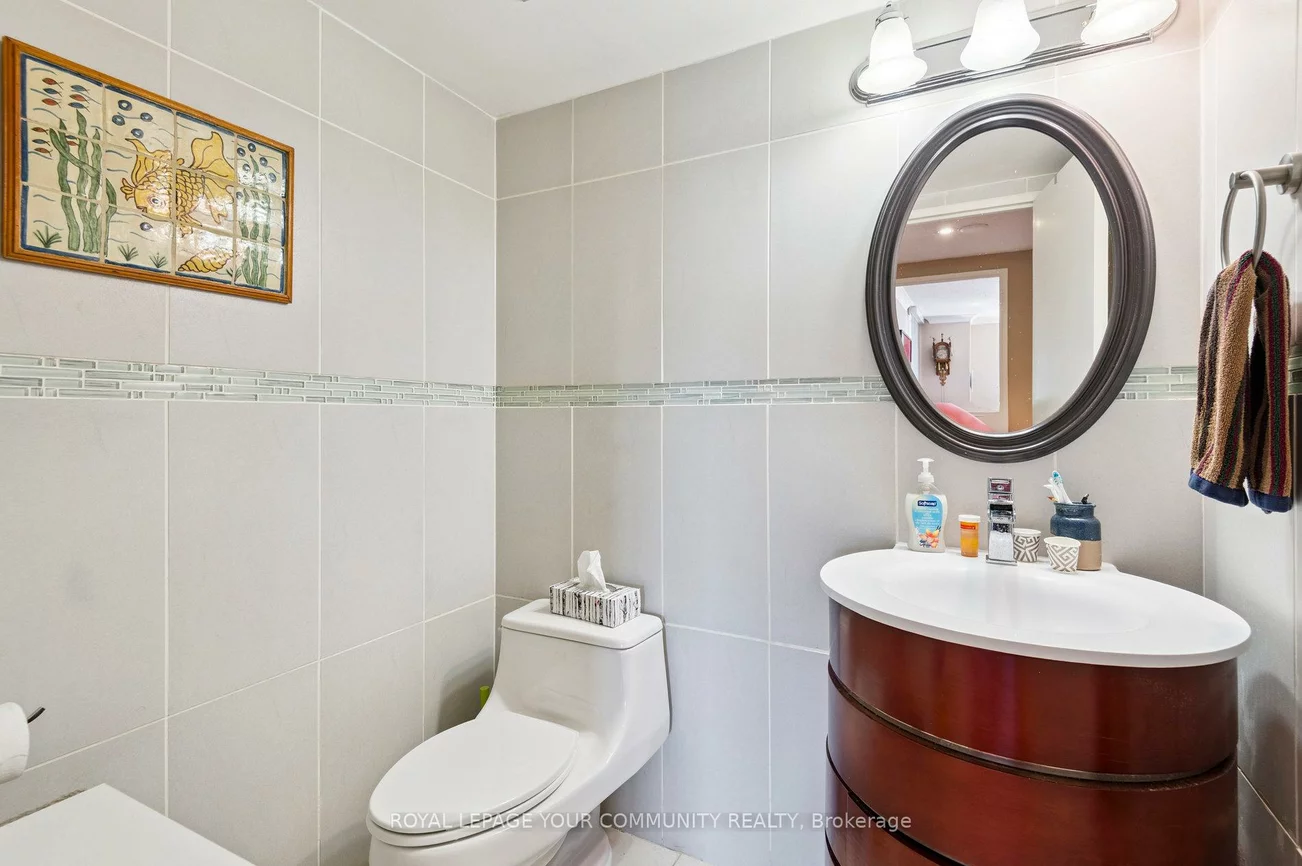 135, George, Waterfront Communities C8, Toronto