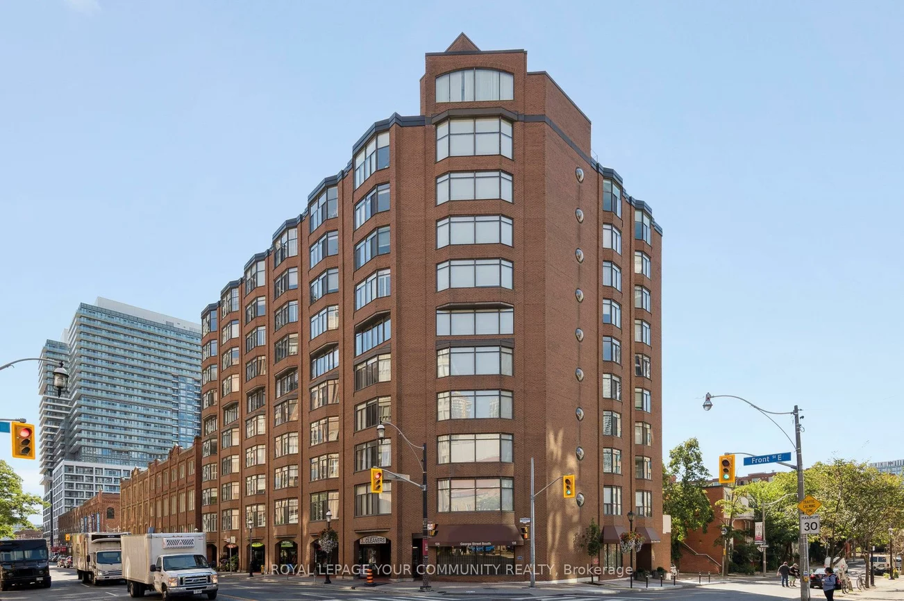 135, George, Waterfront Communities C8, Toronto