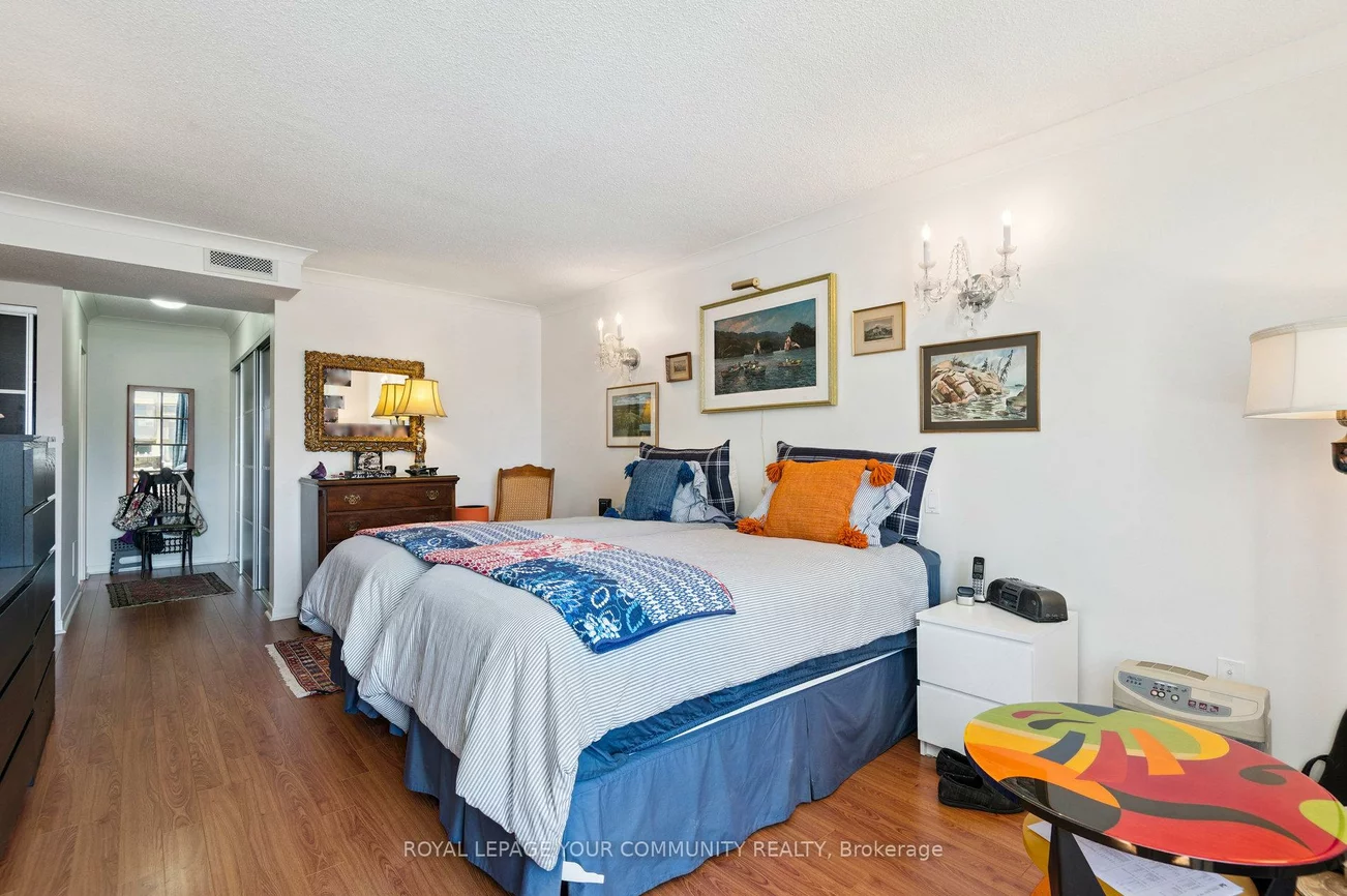 135, George, Waterfront Communities C8, Toronto