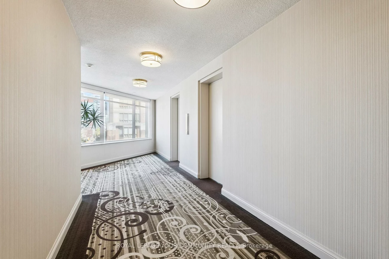 135, George, Waterfront Communities C8, Toronto