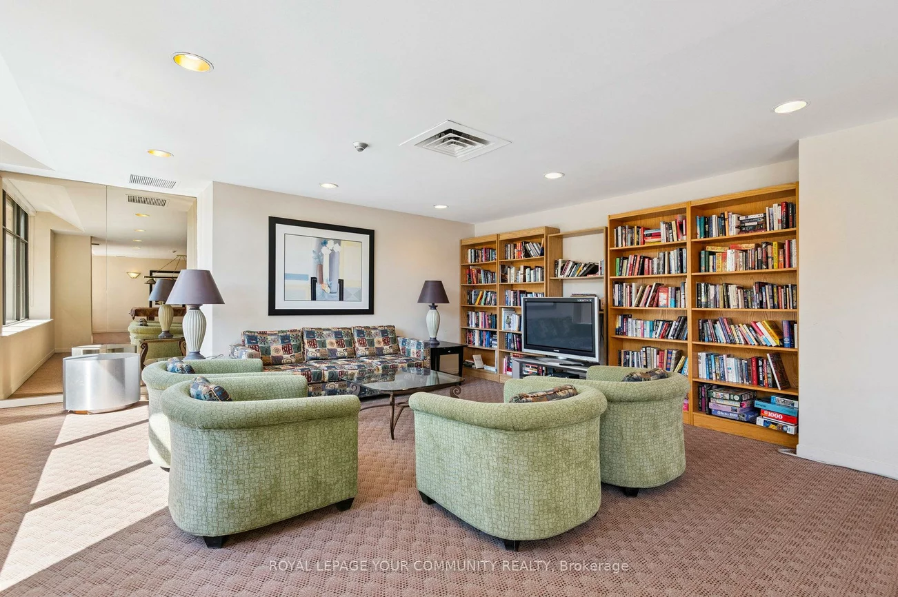 135, George, Waterfront Communities C8, Toronto