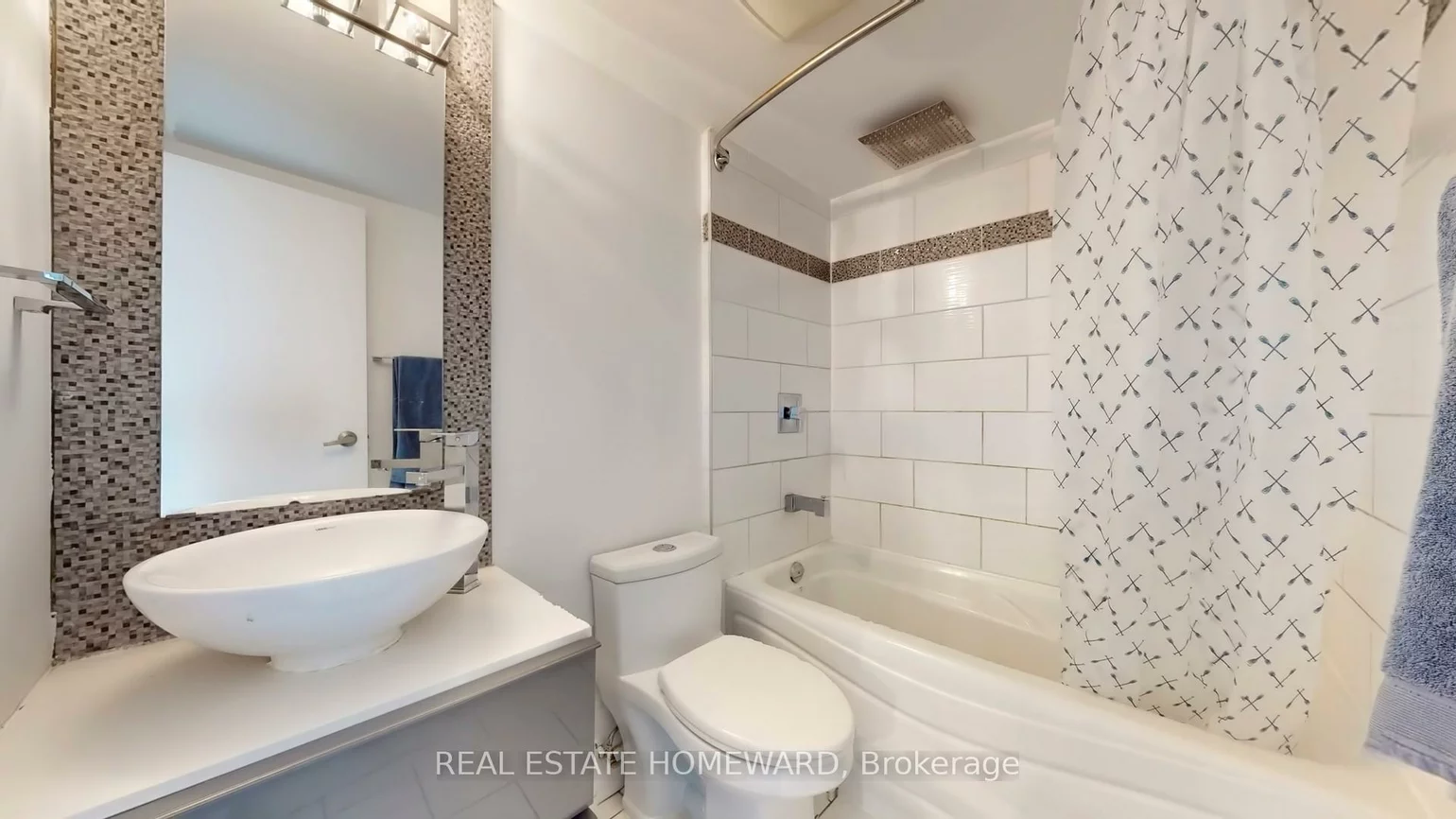 40, Homewood, Cabbagetown-South St. James Town, Toronto