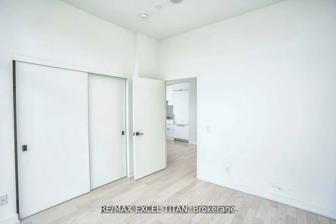 20, Lombard, Church-Yonge Corridor, Toronto