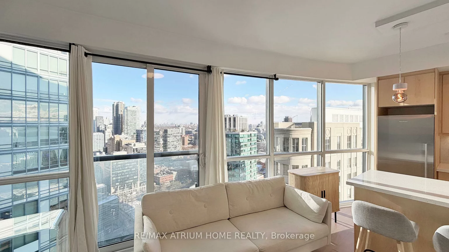 1, The Esplanade, Waterfront Communities C8, Toronto