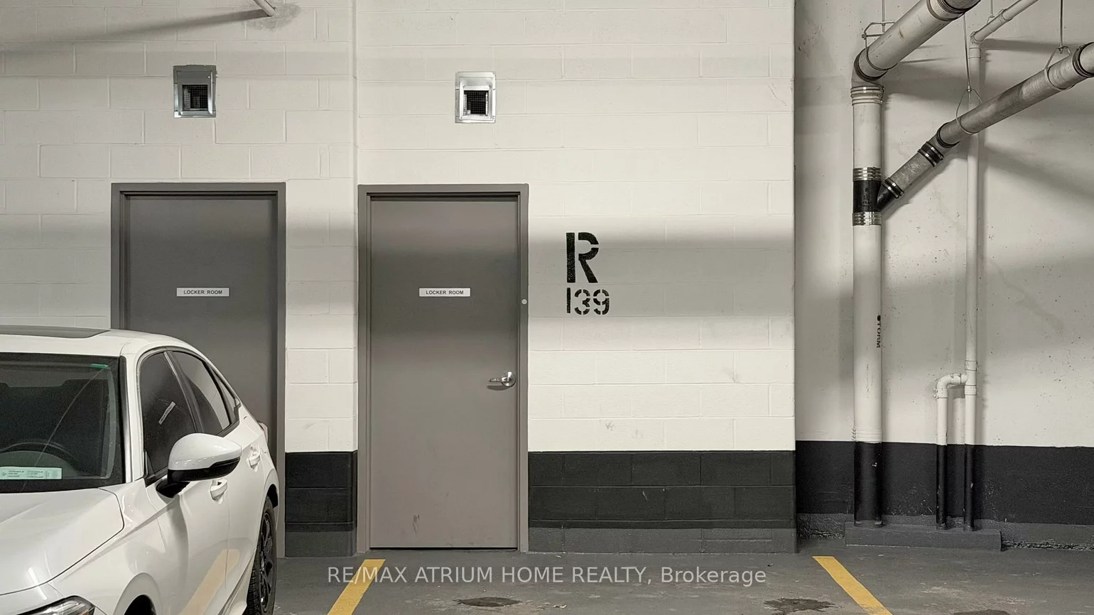 1, The Esplanade, Waterfront Communities C8, Toronto