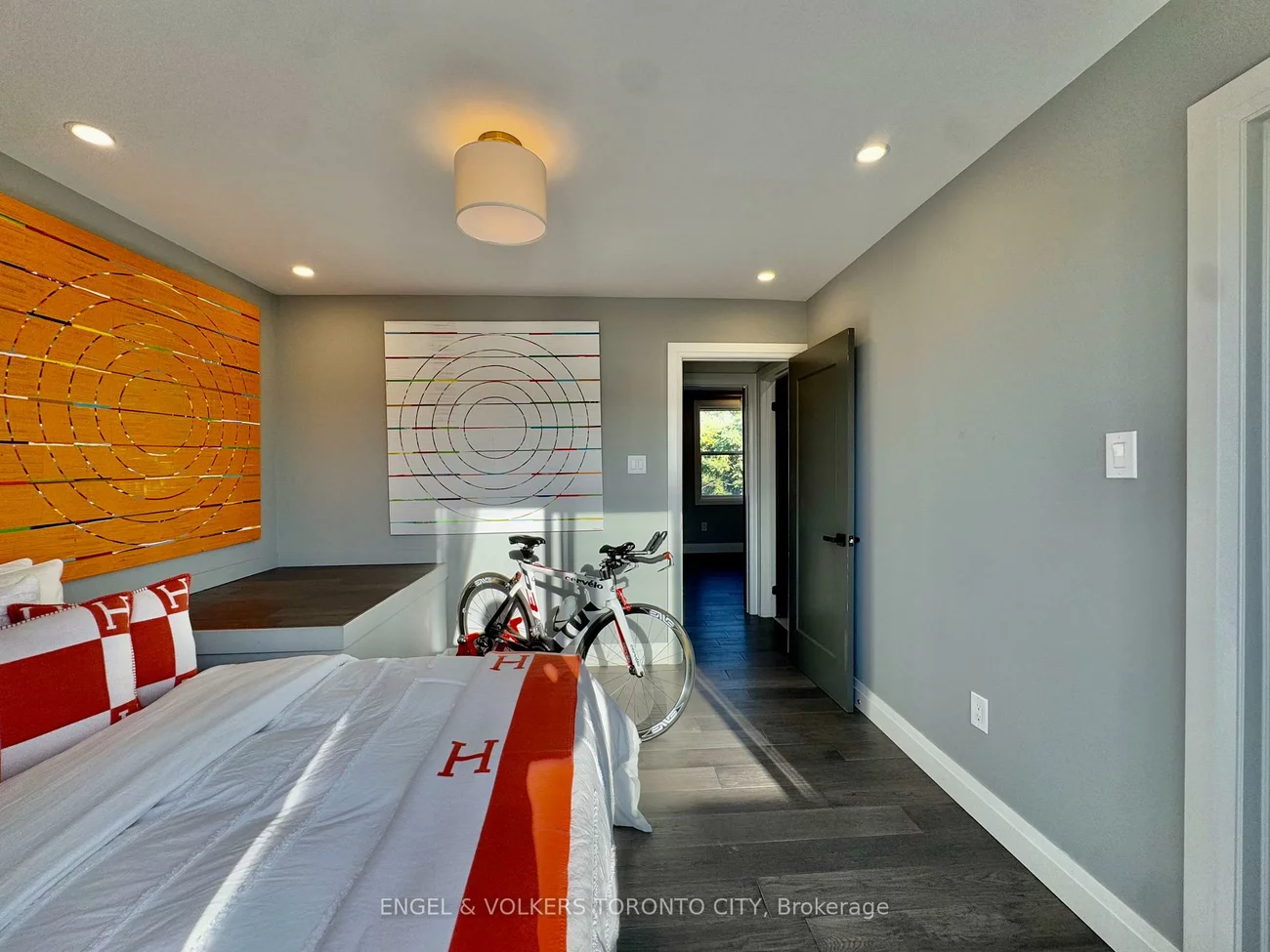 51, Halton, Trinity-Bellwoods, Toronto