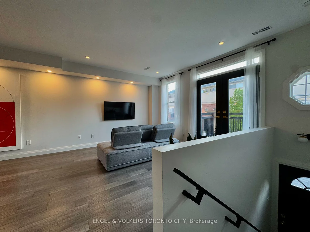 51, Halton, Trinity-Bellwoods, Toronto