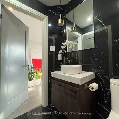 51, Halton, Trinity-Bellwoods, Toronto